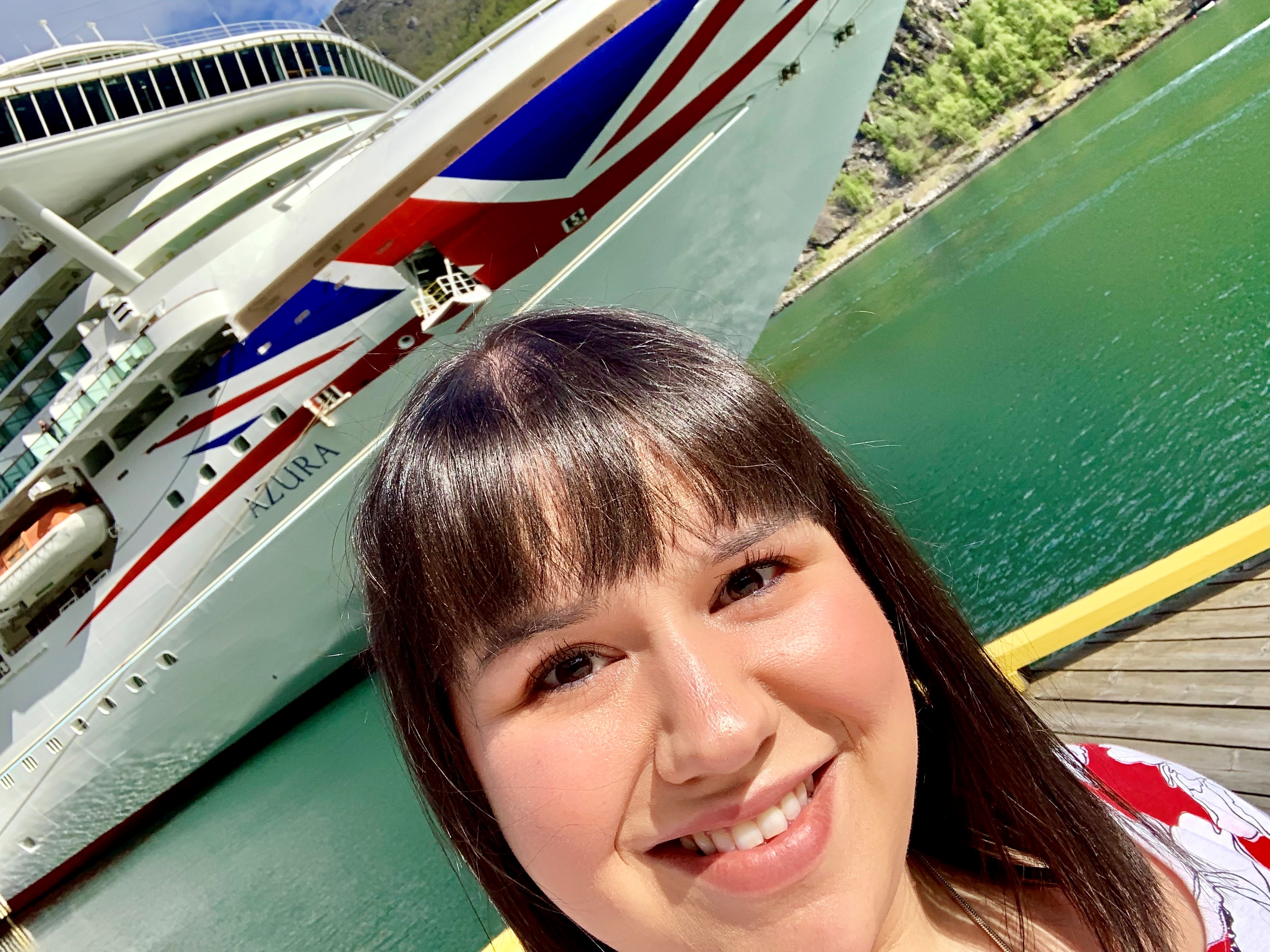 Sam in front of a Cruise Ship